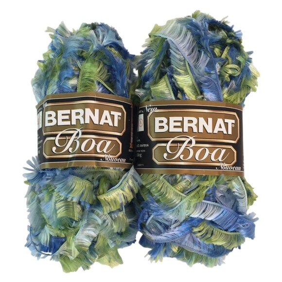 Bernat Boa Yarn Lot 2 Skeins 1.3oz-50g Mocking Bird Eyelash - Picture 1 of 4